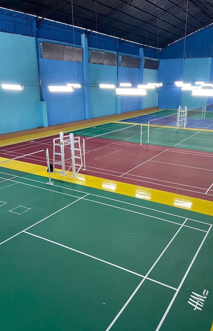 jasa pembuatan lapangan badminton